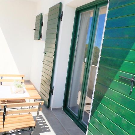 Apartments More Vis Luaran gambar