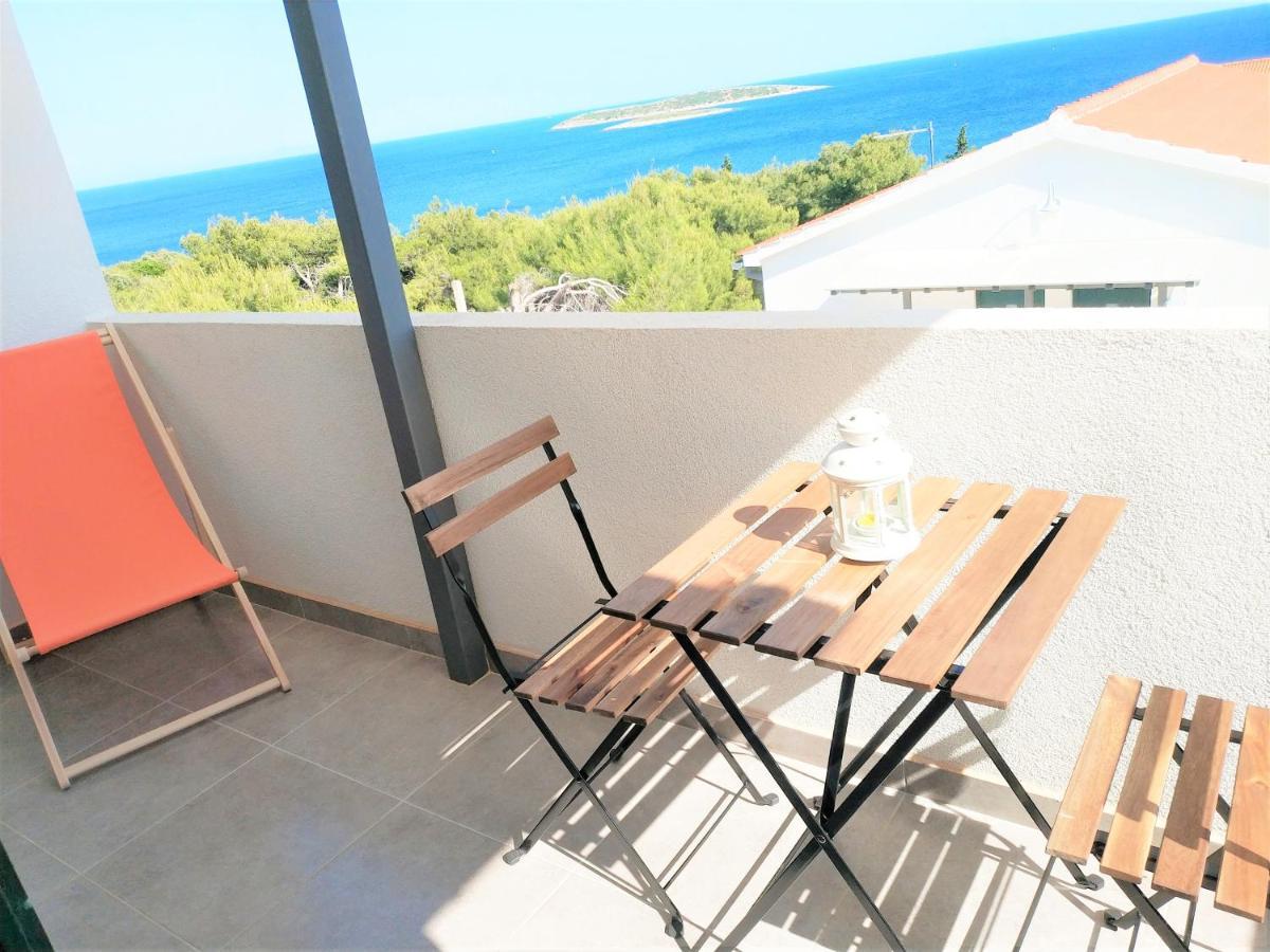 Apartments More Vis Luaran gambar
