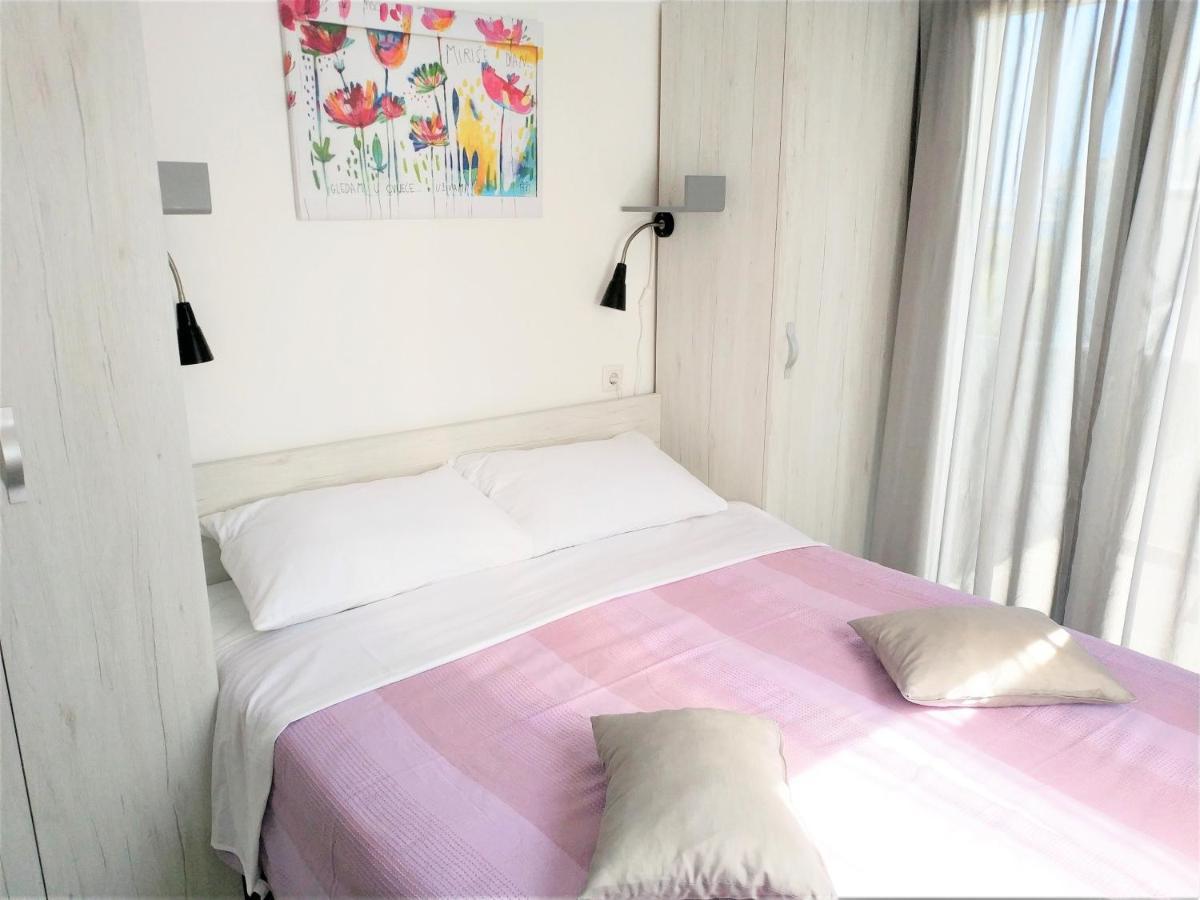 Apartments More Vis Luaran gambar