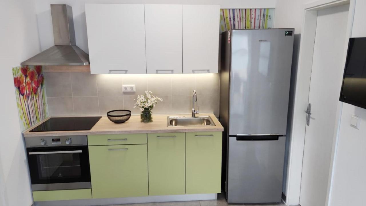 Apartments More Vis Luaran gambar