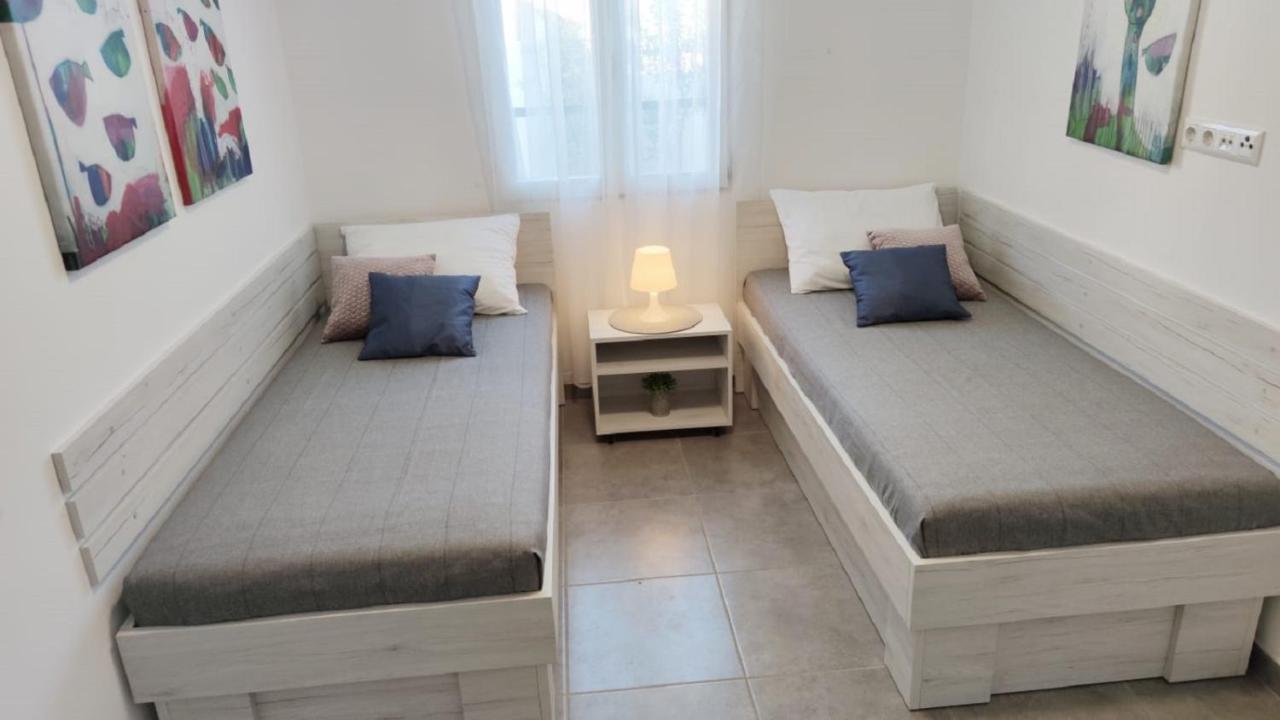 Apartments More Vis Luaran gambar