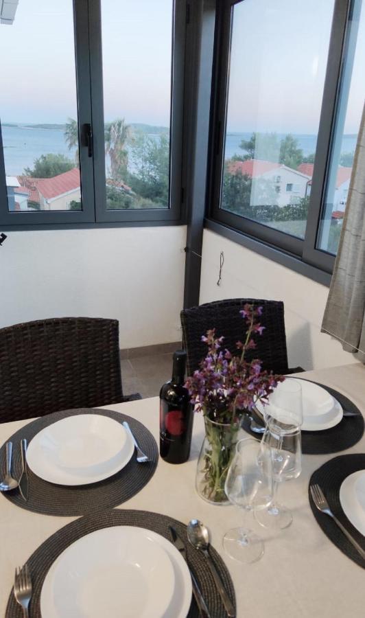 Apartments More Vis Luaran gambar