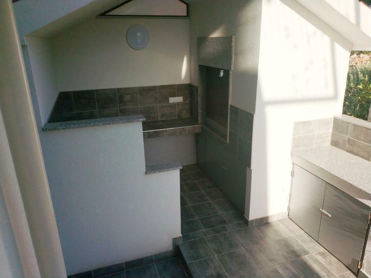 Apartments More Vis Luaran gambar